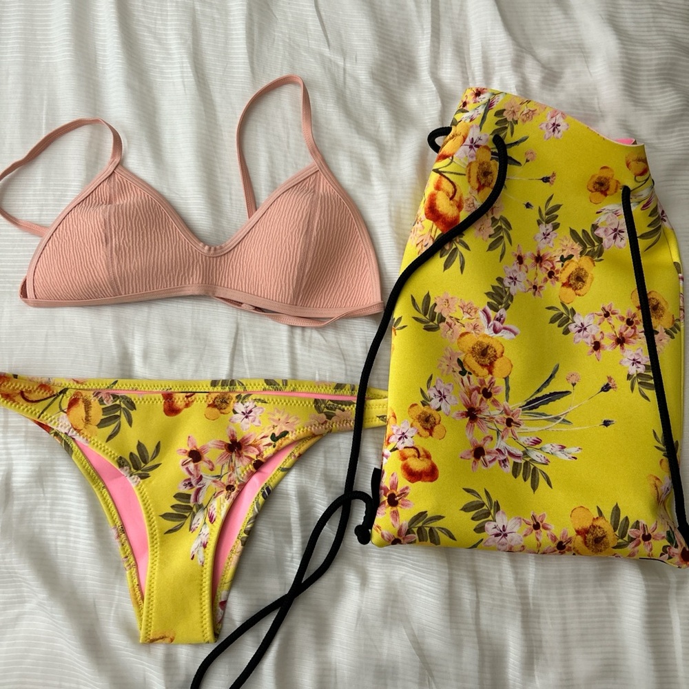 Triangl Bikini Set